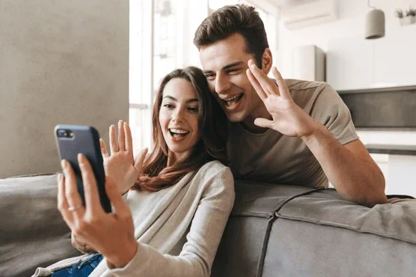 Long Distance Relationship Tips That Actually Work in 2025
