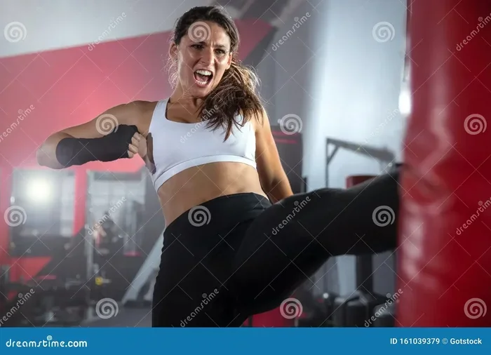 Maycee Barber Boyfriend Who Is She Dating in 2025