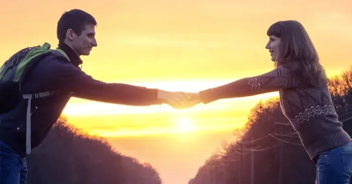 How To Deal With Being In A Long Distance Relationship Tips
