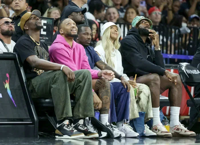 Deandre Ayton Girlfriend Who Is He Dating Right Now in 2025