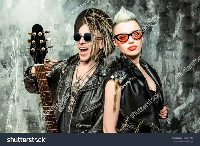 Avril Lavigne Girlfriend The Story Behind The Iconic Song