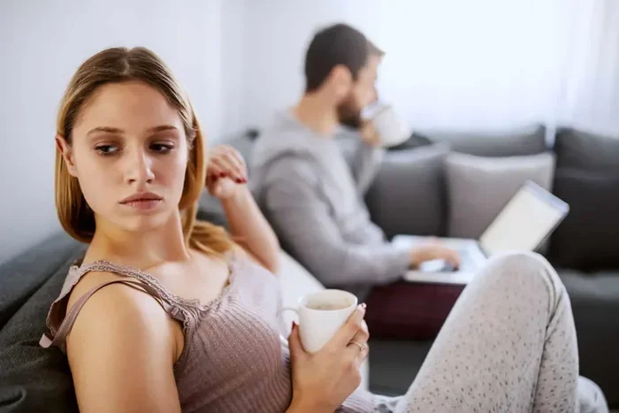 When Your Boyfriend Ignores You What It Really Means