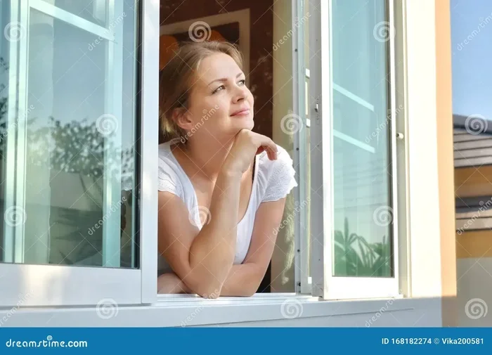 How To Make A Guy Miss You And Think About You Constantly
