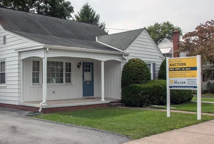Can You Buy a Auction House with a Mortgage