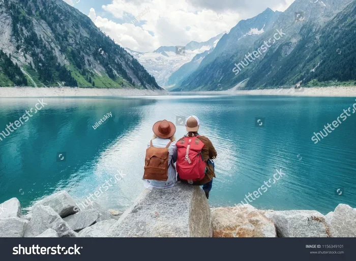 Amazing Race Season 23 Nicole and Travis Still Together