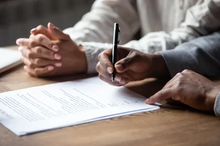 Can You Roll the Closing Costs into a Mortgage