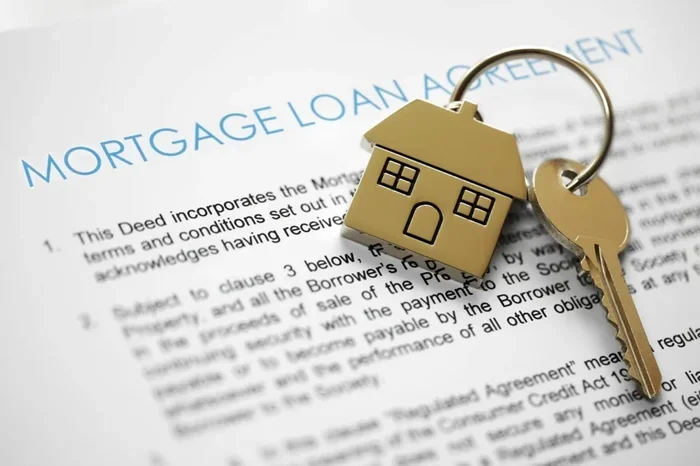 Can a Bank Change Currency on a Mortgage Contract