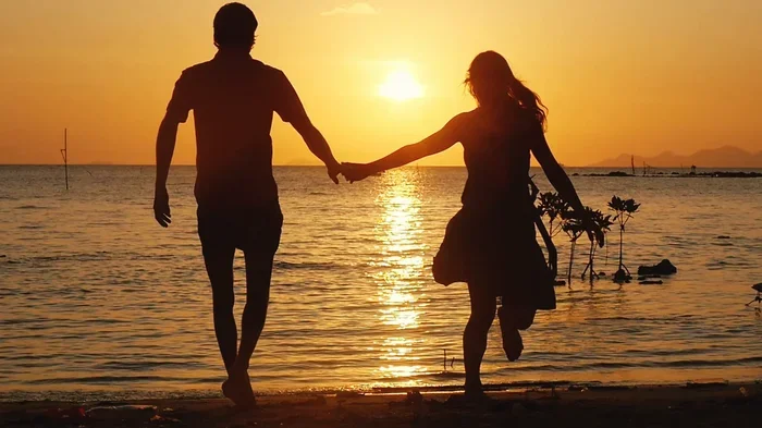 Ways to Keep a Man in Love with You Forever