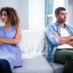 9 Signs Youre In A Relationship With Someone Who Doesnt Self Reflect