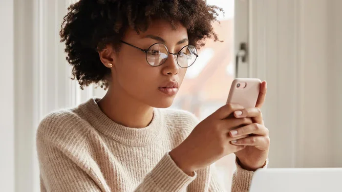 Reasons Why Introverts Shine Brighter On Social Media Than In Real Life