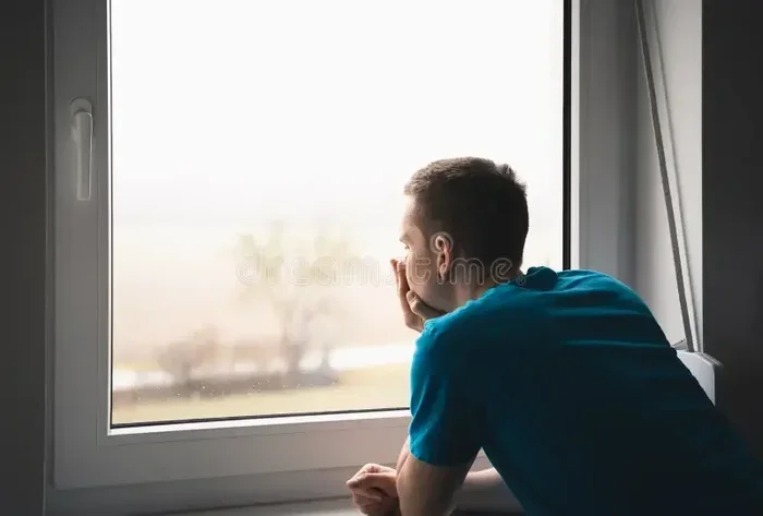 Psychological Signs A Man Is Secretly Lonely In Life