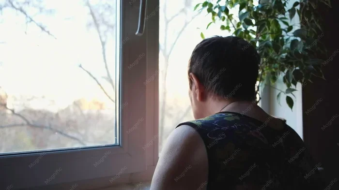 7 Subtle Signs That Someone Is Still Deeply Affected By Their Past