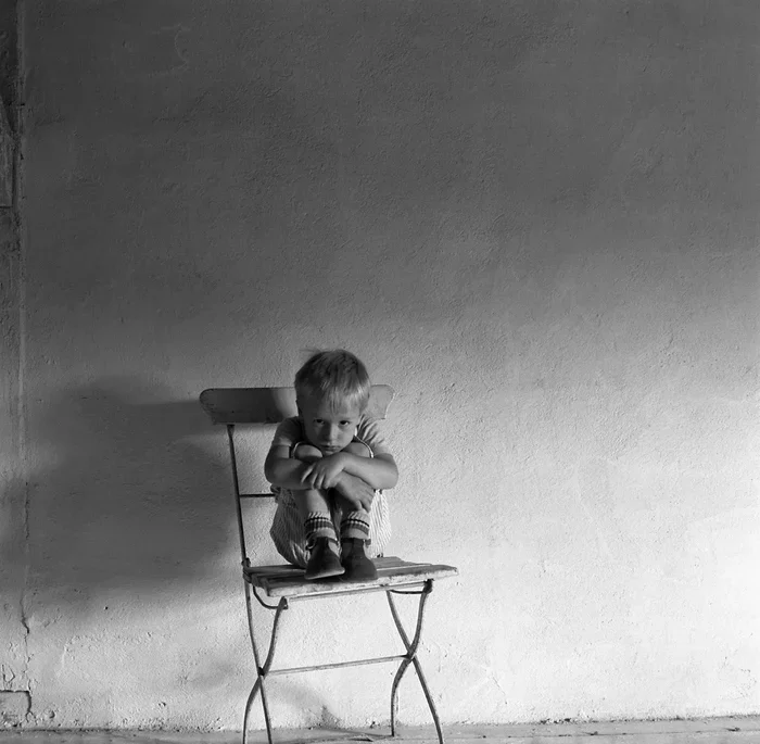If You Recognize These Signs You Probably Had An Unhappy Childhood